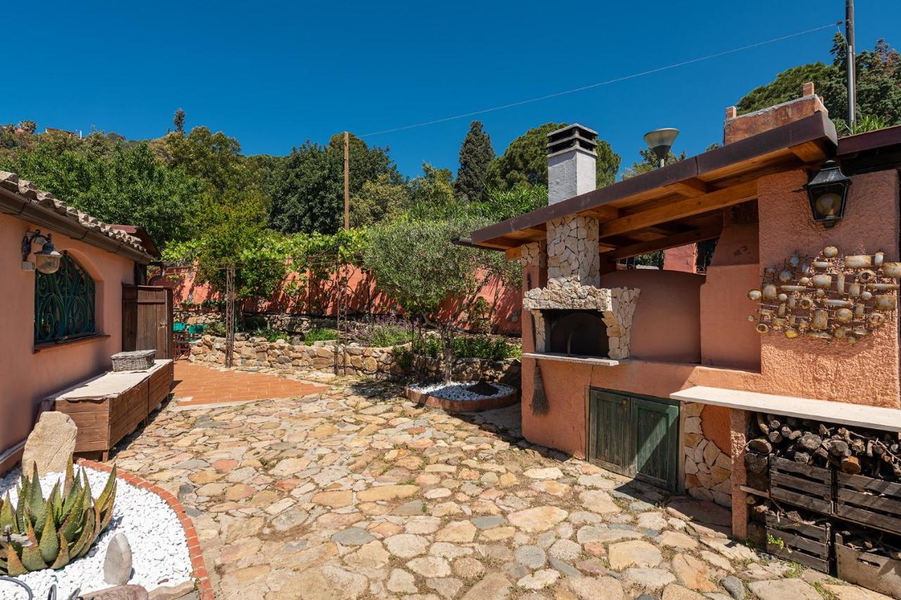 Guest House Villa Verde - Short Term Room Rentals Torre delle Stelle Dış mekan fotoğraf